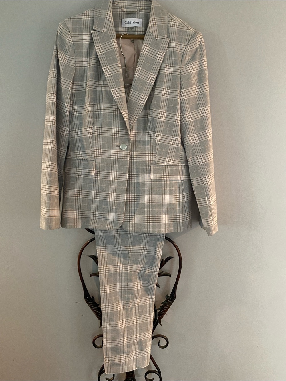 Calvin Klein Gray Plaid Two-Piece Suit Jacket and Pants